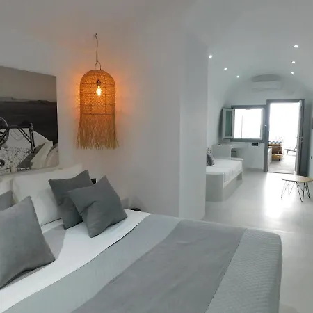 Caldera Bird's Eye Suites *